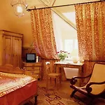 Theophano Hotel