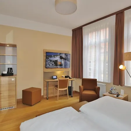 Ξενοδοχείο Theophano 4*