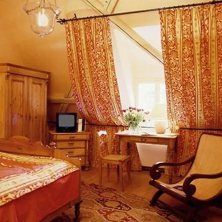 Theophano Hotel